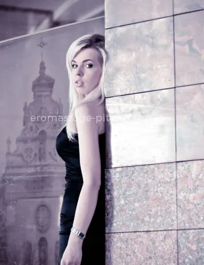 Массажистка Оксана - Фото 1 №2141